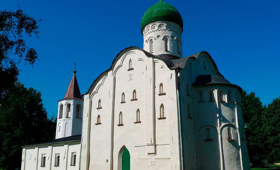 Памятник-музей церковь Фёдора Стратилата на Ручью