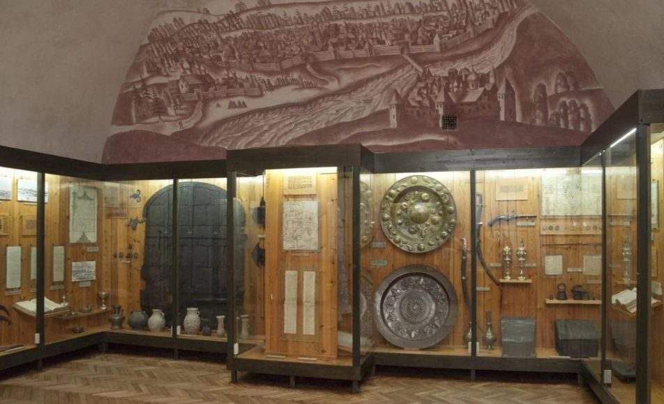 История Новгорода и Новгородской земли с древнейших времен до XVII в.