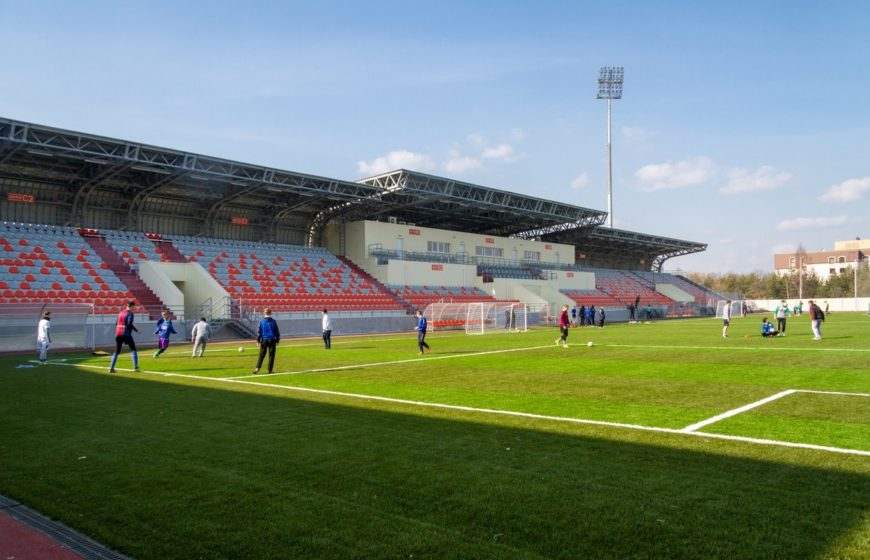 Стадион Электрон в Великом Новгороде