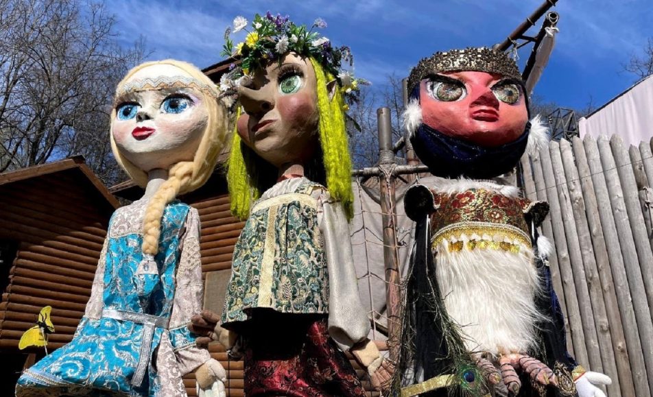 Без кулис