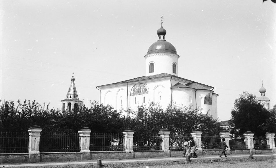 Великий Новгород в объективе современности