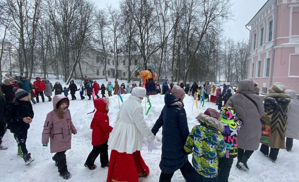 Масленица на Дворцовой