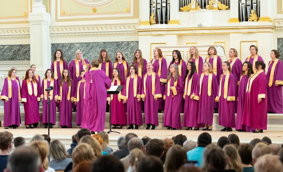 MiLadies’ Chorus