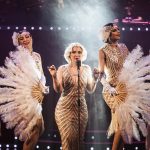 В джазе только девушки