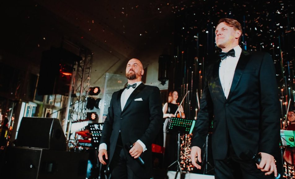 Дуэль тенора и баритона