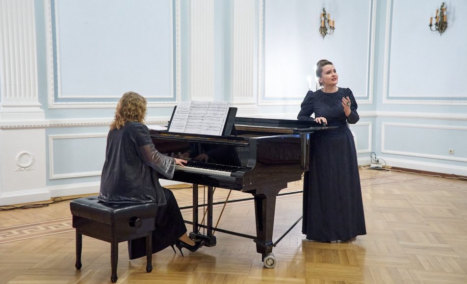 Солнцем опьяненный