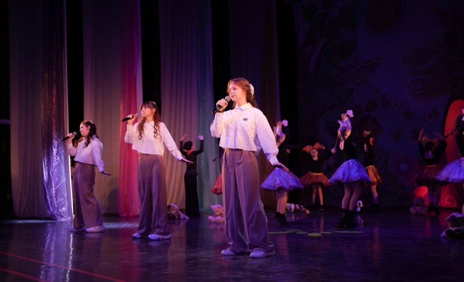 Всего семь нот, а столько шума