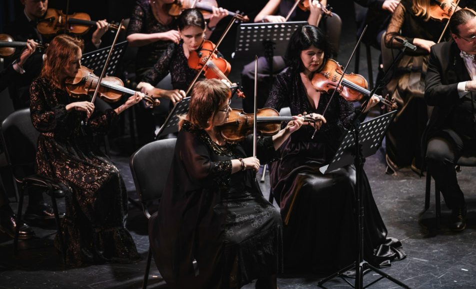 Александр Зацепин