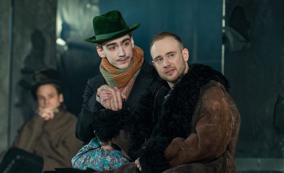 Идиот